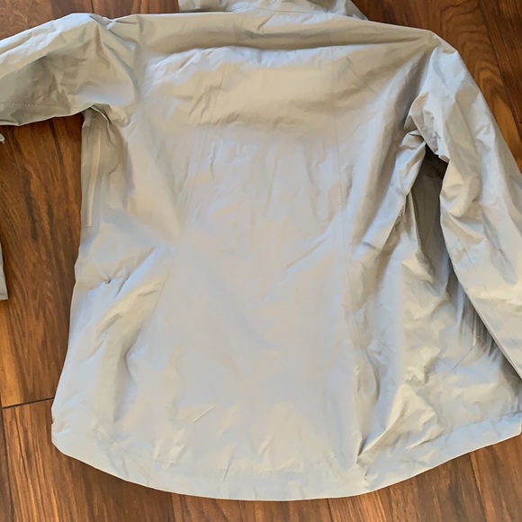 Mec gortex rain shell - Picture 12 of 12